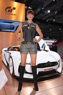 IAA 2009: Girls